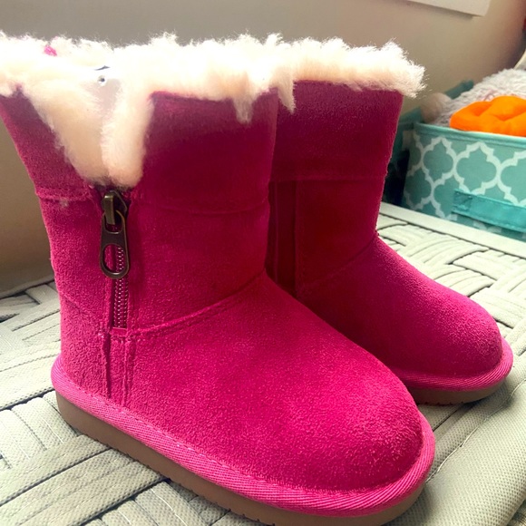 UGG | Shoes | New Cute Pink Toddler 